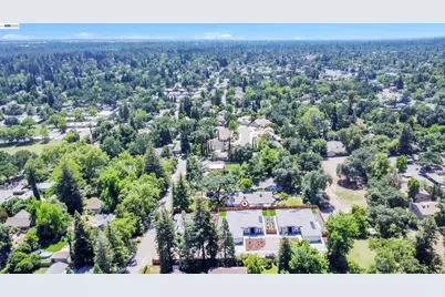 5210 Shirehills Lane, Carmichael, CA 95608 - Photo 35