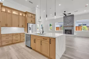 5200 Shirehills Ln, Carmichael, CA 95608 - Photo 15