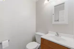 18 El Capitan Ln, Antioch, CA 94509 - Photo 15