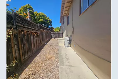 3675 Christensen Ln, Castro Valley, CA 94546 - Photo 19