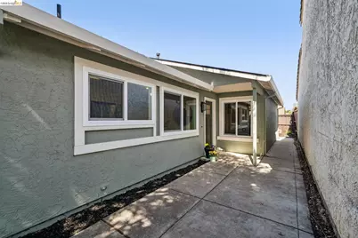3212 Oak Ct., Antioch, CA 94509 - Photo 7