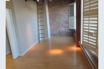 720 York St #212, San Francisco, CA 94110 - Photo 3
