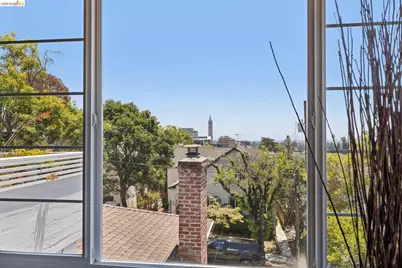 2541 Hilgard Ave, Berkeley, CA 94709 - Photo 11