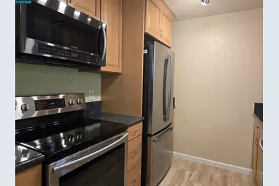 1860 Tice Creek Dr #1208, Walnut Creek, CA 94595 - Photo 7
