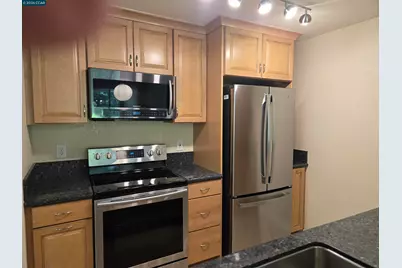1860 Tice Creek Dr #1208, Walnut Creek, CA 94595 - Photo 5
