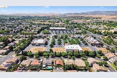 106 Arezzo St, Brentwood, CA 94513 - Photo 37