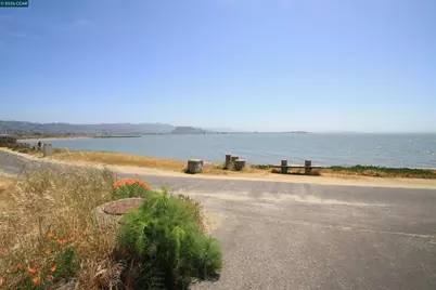 48 Southwind Cir, Richmond, CA 94804 - Photo 43