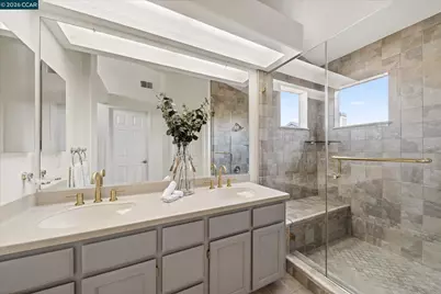 48 Southwind Cir, Richmond, CA 94804 - Photo 21