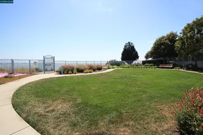 48 Southwind Cir, Richmond, CA 94804 - Photo 39