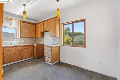 522 63rd, Oakland, CA 94609 - Photo 11