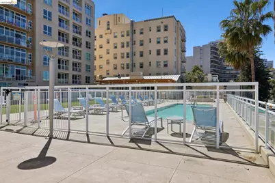 1 Lakeside Dr #1608, Oakland, CA 94612 - Photo 43