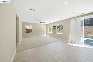 1172 Sagardia Wy, Gilroy, CA 95020 - Photo 9