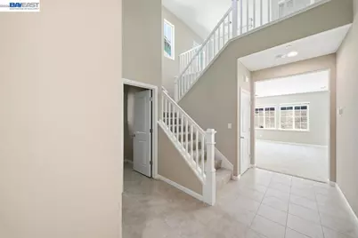 1172 Sagardia Way, Gilroy, CA 95020 - Photo 7