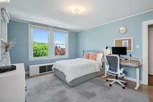 901 Paramount Rd, Oakland, CA 94610 - Photo 43