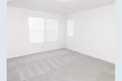 639 Heritage Cir, Ashland, CA 94580 - Photo 7