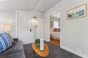 584 Martin St, Oakland, CA 94609 - Photo 29