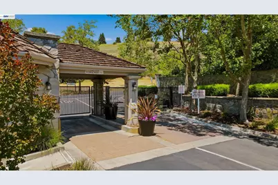 410 Canyon Woods Place #C, San Ramon, CA 94582 - Photo 43