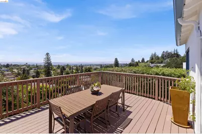 4421 Harbor View Ave, Oakland, CA 94619 - Photo 15