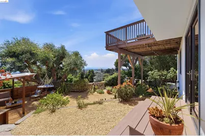 4421 Harbor View Ave, Oakland, CA 94619 - Photo 35