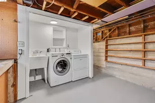 4421 Harbor View Ave, Oakland, CA 94619 - Photo 51