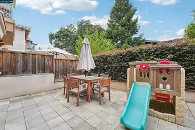 1539 Geary Rd #C, Walnut Creek, CA 94597 - Photo 17