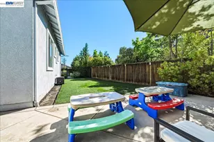 1161 Lexington Way, Livermore, CA 94550 - Photo 79