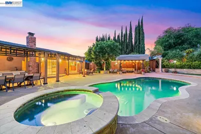 960 Kern Ct, Livermore, CA 94551 - Photo 3
