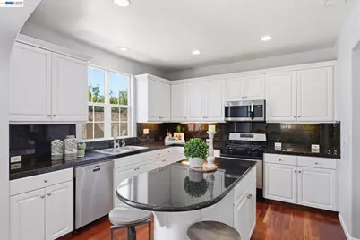 9820 Belladonna Dr, San Ramon, CA 94582 - Photo 11
