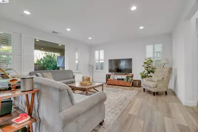 263 Vita Ave, Mountain House, CA 95391 - Photo 31