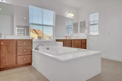 263 Vita Ave, Mountain House, CA 95391 - Photo 15