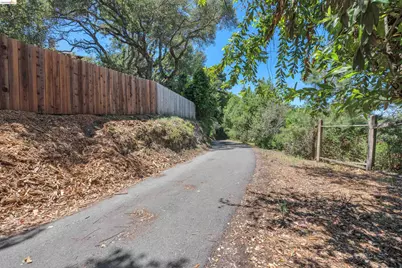 7001 Monte Verde Rd, El Sobrante, CA 94803 - Photo 41