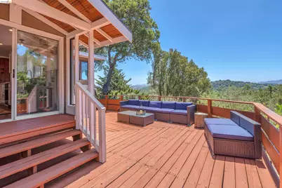 7001 Monte Verde Rd, El Sobrante, CA 94803 - Photo 21