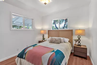 7001 Monte Verde Rd, El Sobrante, CA 94803 - Photo 15