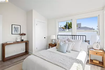 1418 Spruce St, Berkeley, CA 94709 - Photo 27