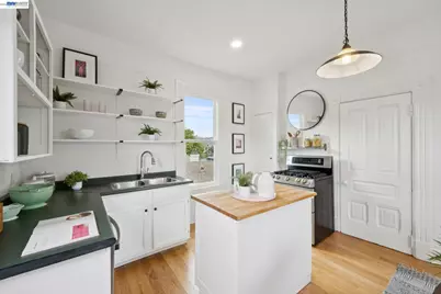 758 Alcatraz Avenue, Oakland, CA 94609 - Photo 29