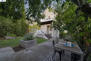 758 A Alcatraz Ave, Oakland, CA 94609 - Photo 3