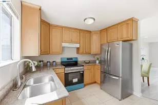 4610 Granada Way, Union City, CA 94587 - Photo 9