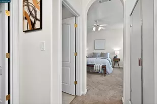 221 Victory Way, Suisun City, CA 94585 - Photo 33