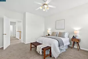 221 Victory Way, Suisun City, CA 94585 - Photo 29