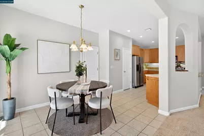 221 Victory Way, Suisun City, CA 94585 - Photo 25