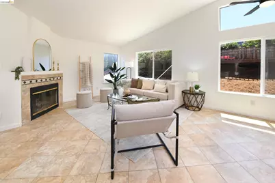 512 Burdick Dr, Bay Point, CA 94565 - Photo 11
