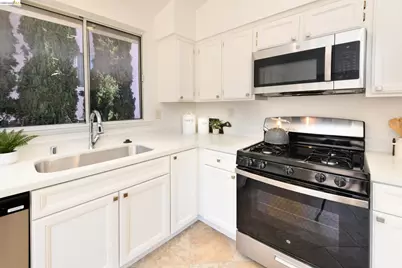 512 Burdick Dr, Bay Point, CA 94565 - Photo 15