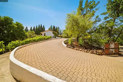 79 Jennifer Lane, Alamo, CA 94507 - Photo 5