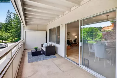 3410 Tice Creek Dr #2, Walnut Creek, CA 94595 - Photo 23