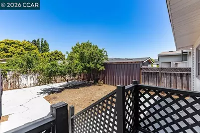 1709 Auseon Ave, Oakland, CA 94621 - Photo 39