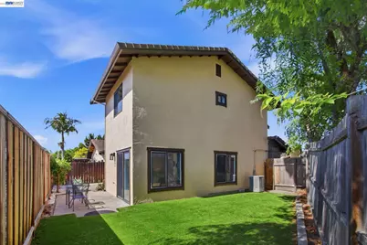 6010 Peppertree Ct, Newark, CA 94560 - Photo 11