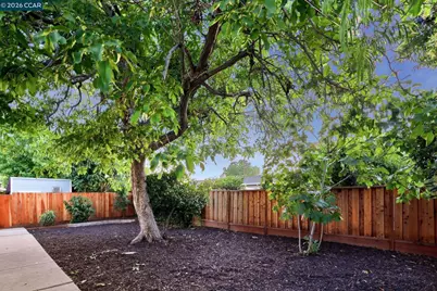 1161 Aspen Dr, Concord, CA 94520 - Photo 41