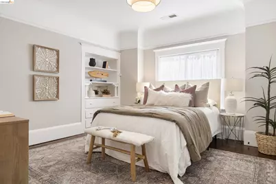 725 54th St, Oakland, CA 94609 - Photo 15
