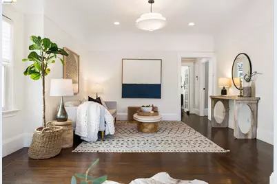 725 54th St, Oakland, CA 94609 - Photo 9