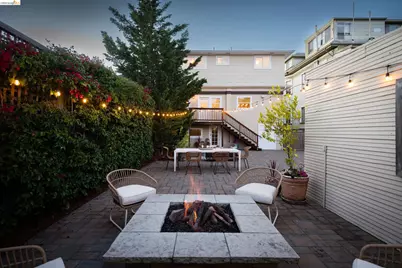 725 54th St, Oakland, CA 94609 - Photo 41